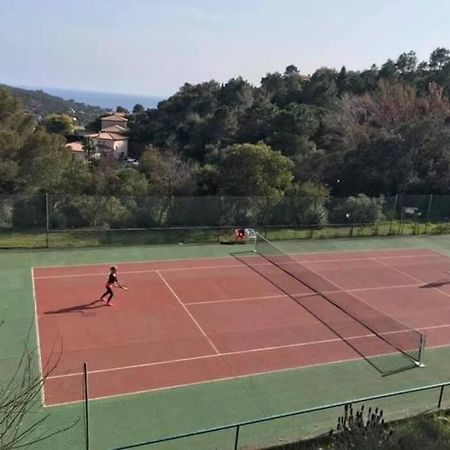 Les Issambres Superbe Studio Avec Terrasse Roquebrune-sur Argens Extérieur photo