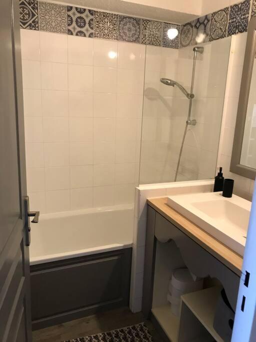 Les Issambres Superbe Studio Avec Terrasse Roquebrune-sur Argens Extérieur photo